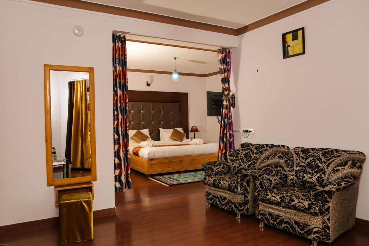 Hotel Nature'S Land เลห์ ภายนอก รูปภาพ